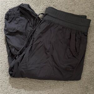 The North Face Gray Women's Pants - capri length